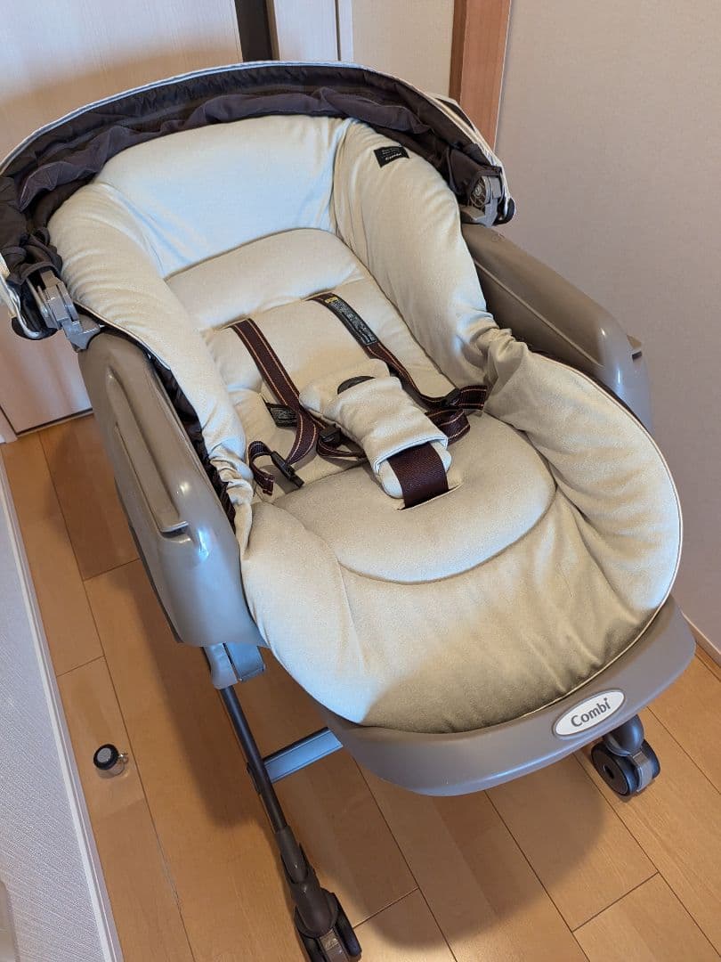 コンビ　ネムリラ　オートスウィング　BEDi おやすみドーム　Grande EG