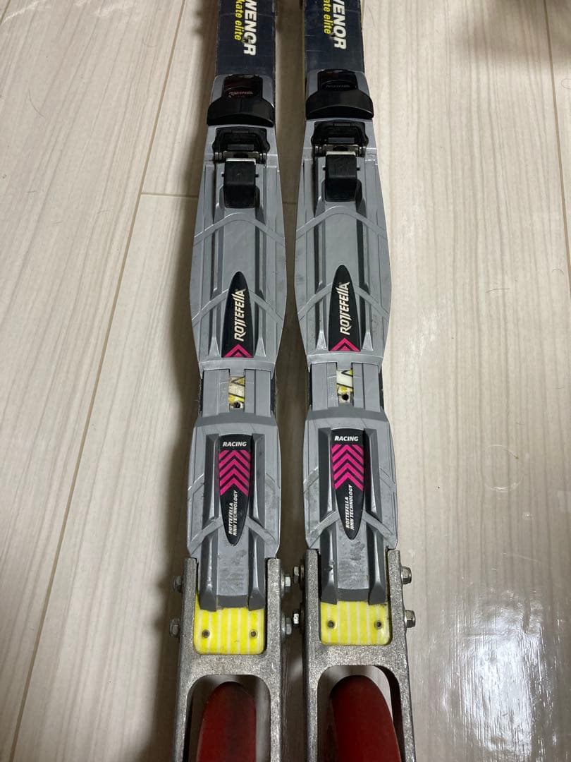 【NNN】ローラースキー　スケーティング　クロスカントリースキー