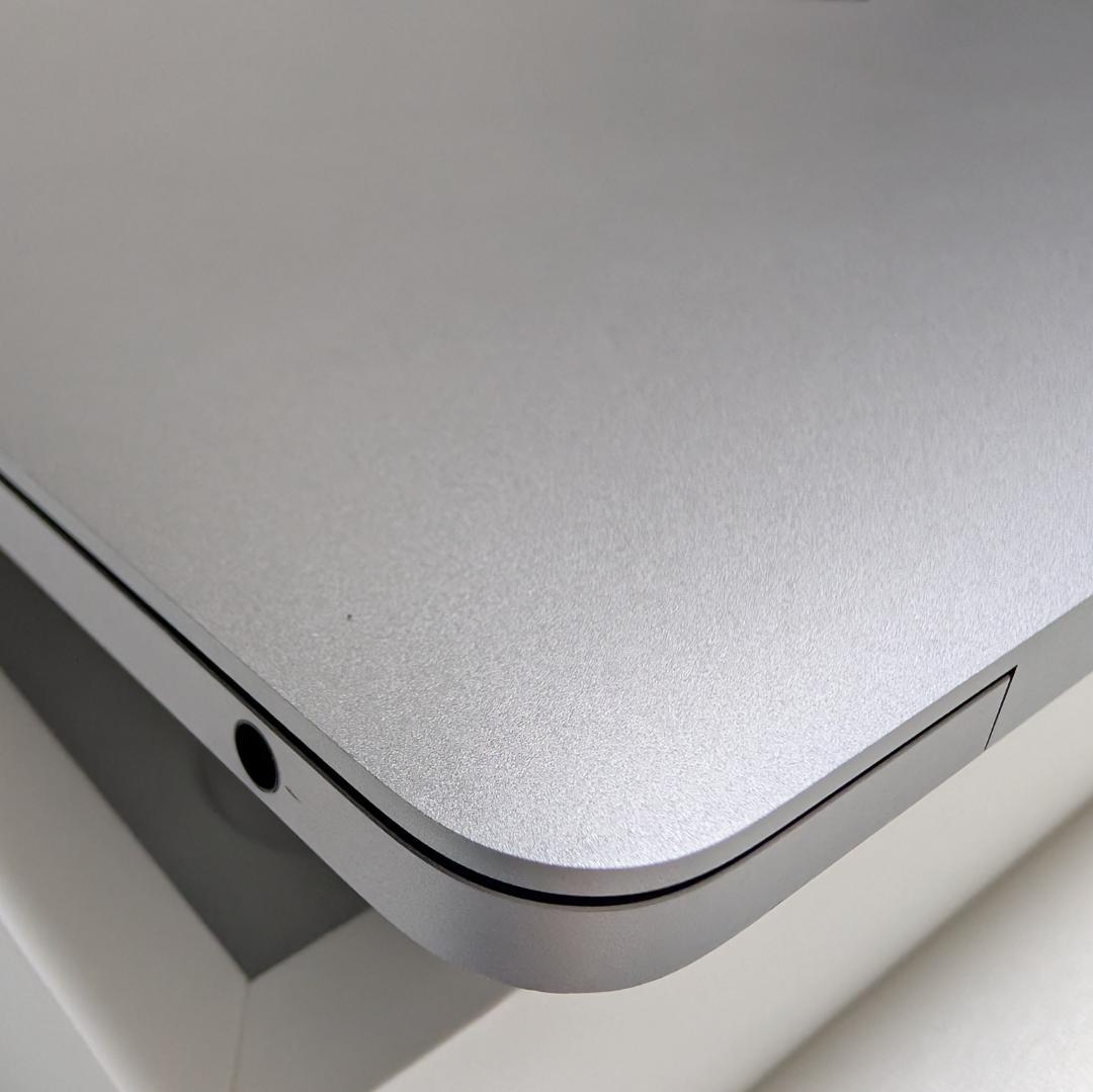 MacBook Pro 13インチ 2020 512GB 充放電118回