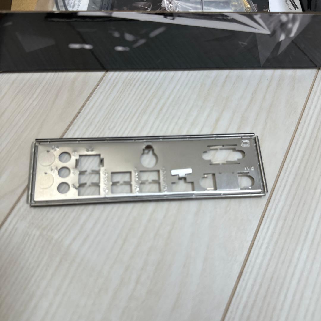 BIOSTAR B560MH-E2.0 マザーボード