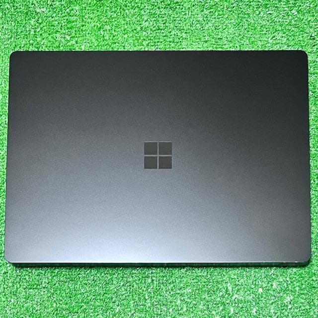 超薄型スリム《 第10世代corei7 》Surface Laptop 3