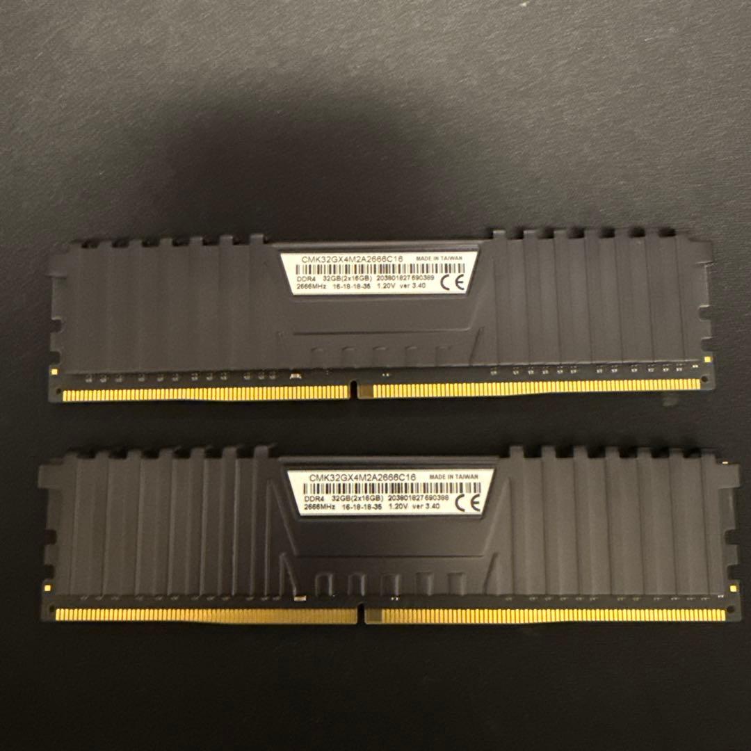 メモリー Corsair Vengeance LPX DDR4 32GB (2x16GB)