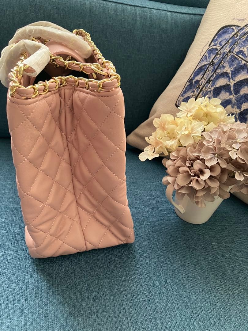 新品　CHANEL マトラッセ　ピンク　チェーン　ゴールド　ノベルティ 難有