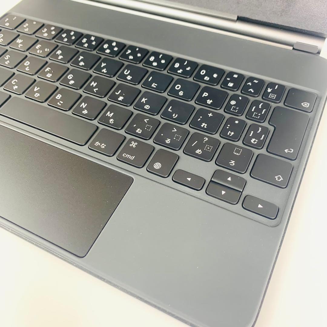 美品 Apple マジックキーボード 11インチ MXQT2J/A A2261