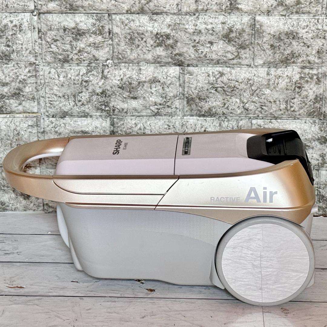 シャープ「ラクティブ・エア」コードレスクリーナー