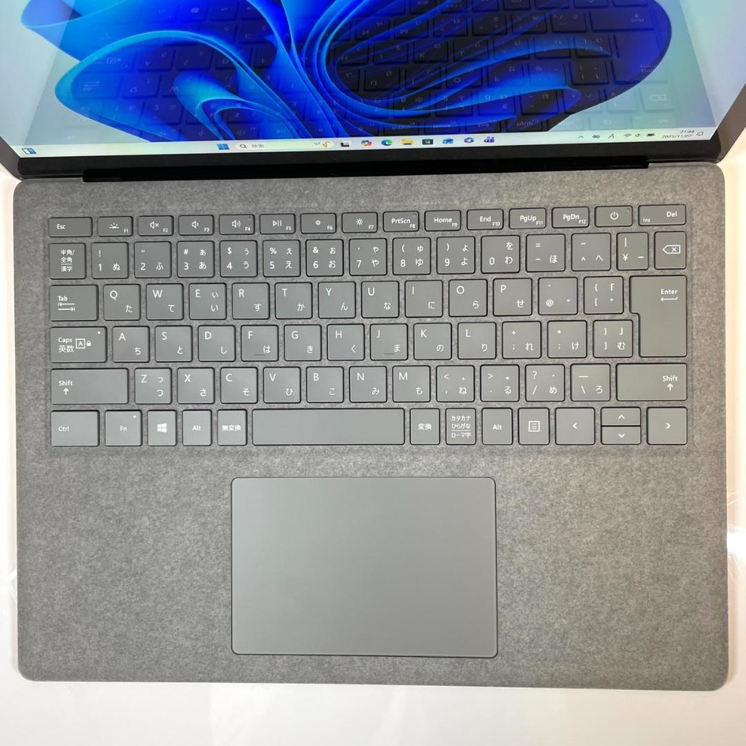 ★美品★ Surface Laptop4 2021年製 タッチパネル式 OO3