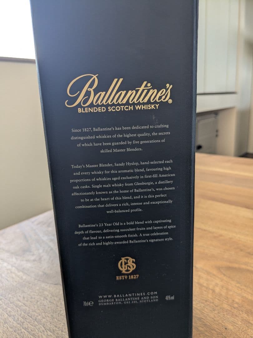 ウイスキー Ballantine's 23