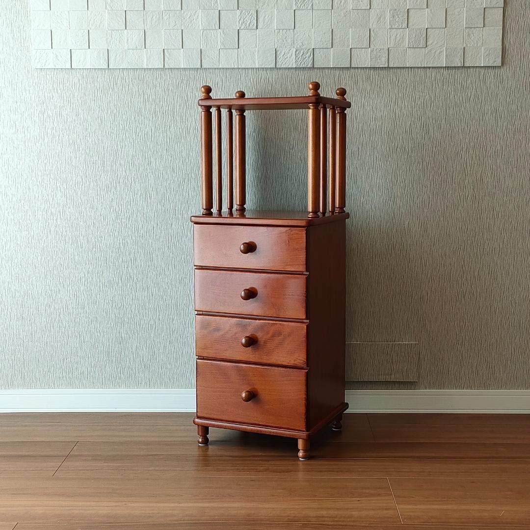 ヴィンテージ　キャビネット　ウッドチェスト　引出し4杯　丸脚
