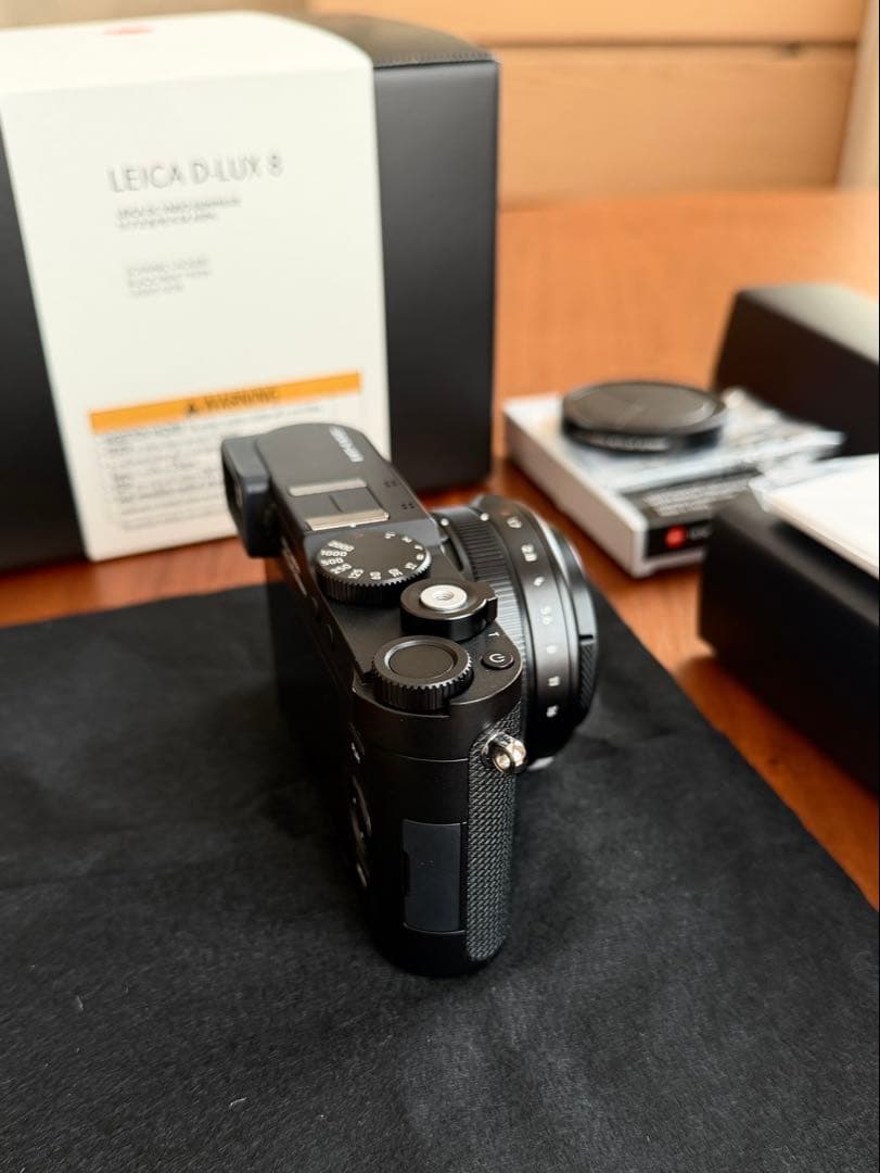 ライカ D-LUX 8 コンパクトデジタルカメラ