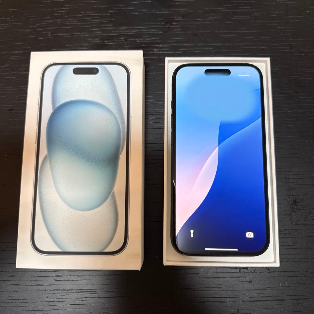 iPhone15 ブラック