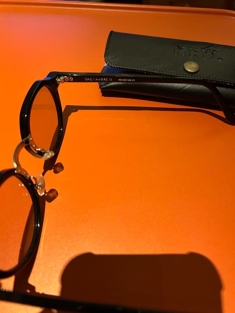 NEW. サングラス 未使用