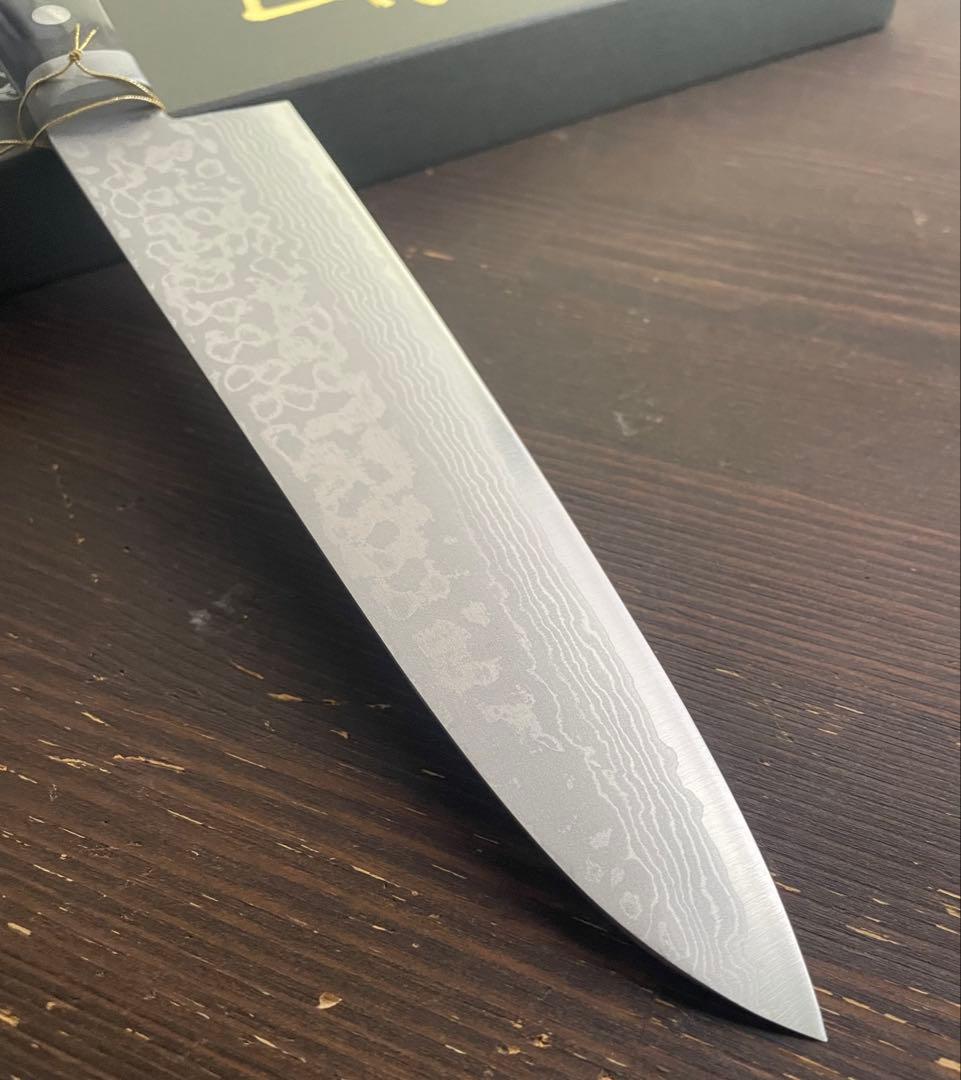 増谷刃物 訓平作 牛刀 VG10ステンレス 積層（彩流）口金有 黒柄アウトレット