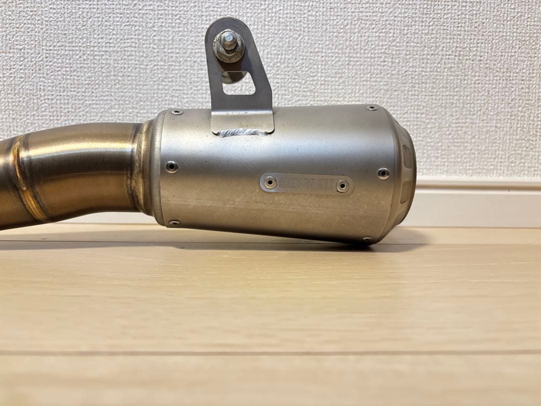 AKRAPOVIC スリップオンマフラー MT25 YZF-R25