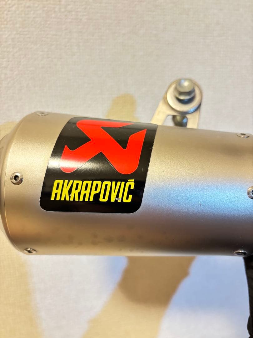 AKRAPOVIC スリップオンマフラー MT25 YZF-R25