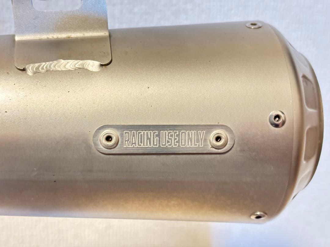 AKRAPOVIC スリップオンマフラー MT25 YZF-R25