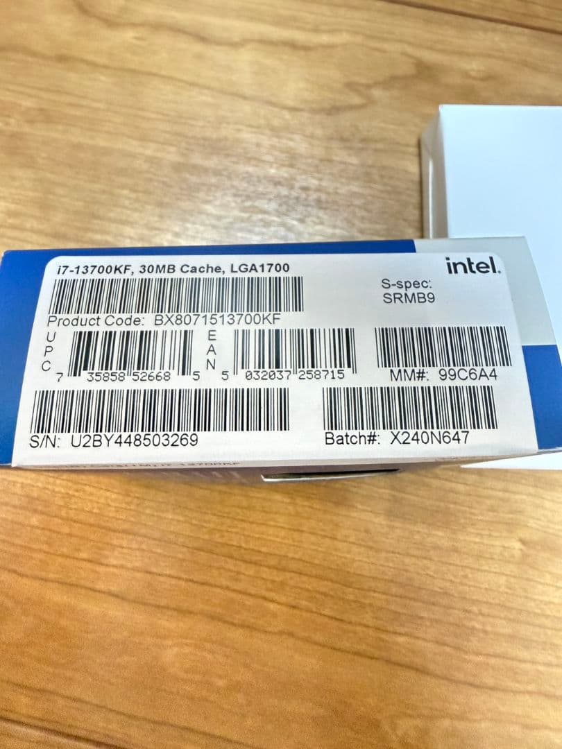 Intel i7-13700KF CPU 動作確認済み 13世代高性能CPU