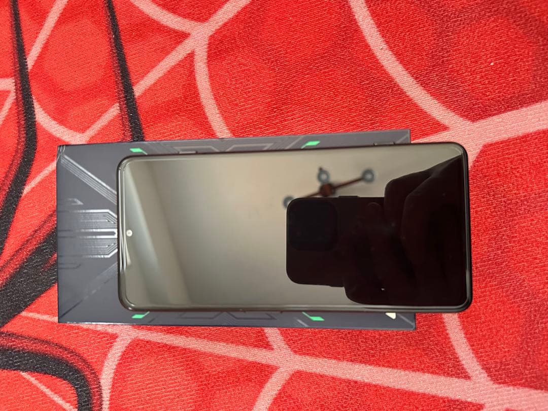 カ*ョ様 Black Shark 4 8/128GB