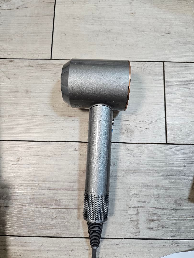 圧倒的最安　保証付　ダイソン　メンテナンス済み　dyson hd08　コッパー