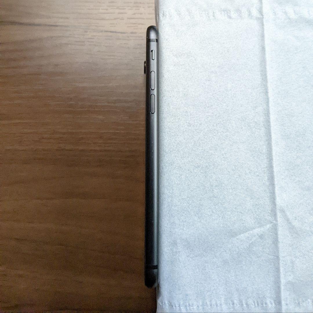 iPhone 8 スペースグレー 64GB SIMフリー