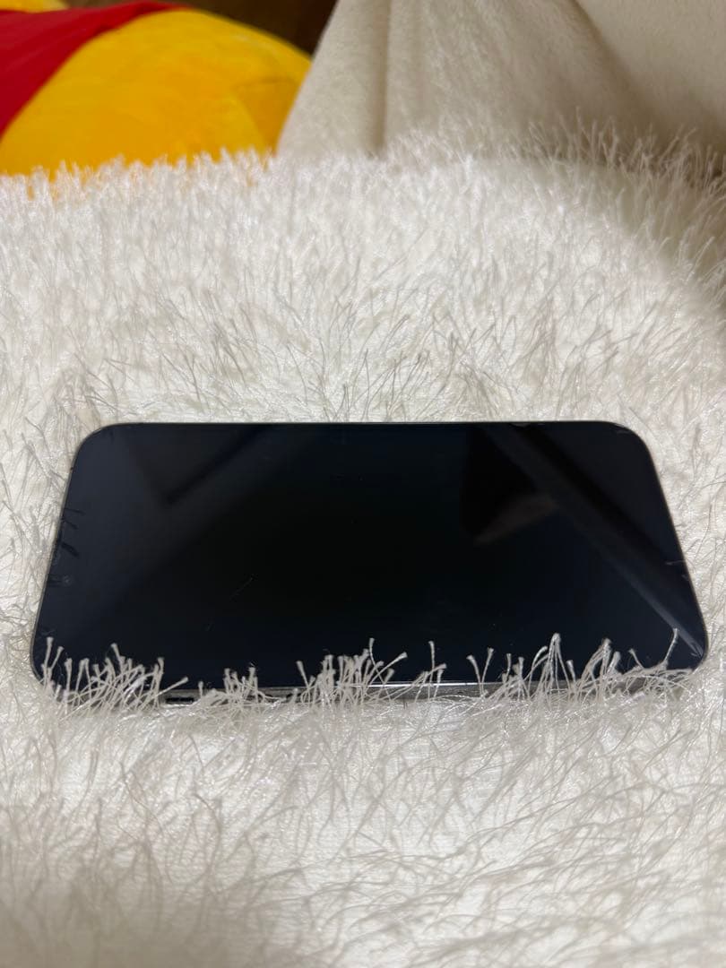 L*p様 Apple iPhone13プロ　256GB SIMフリー　グラファイ