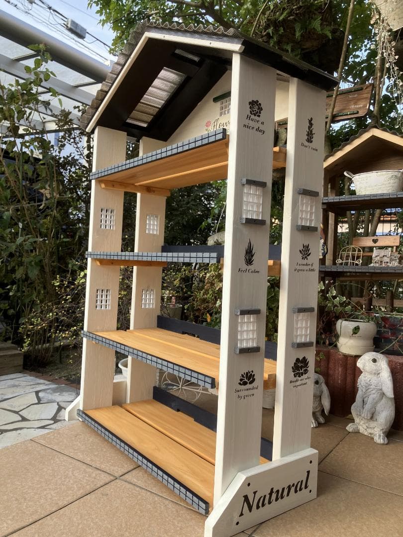 No8 三角屋根の簡単移動 FLOWERS MARKET FRESH 棚4段