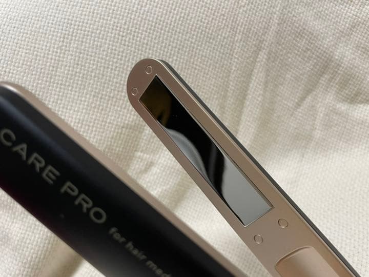 CARE PRO/プロフェッショナル超音波アイロン