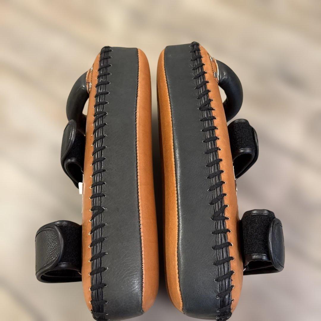 WINDY キックミット 茶色 レザー