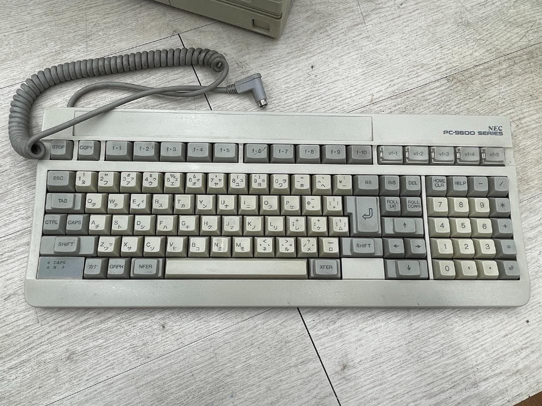 NEC PC9801DA2 レトロパソコン キーボード ジャンク品