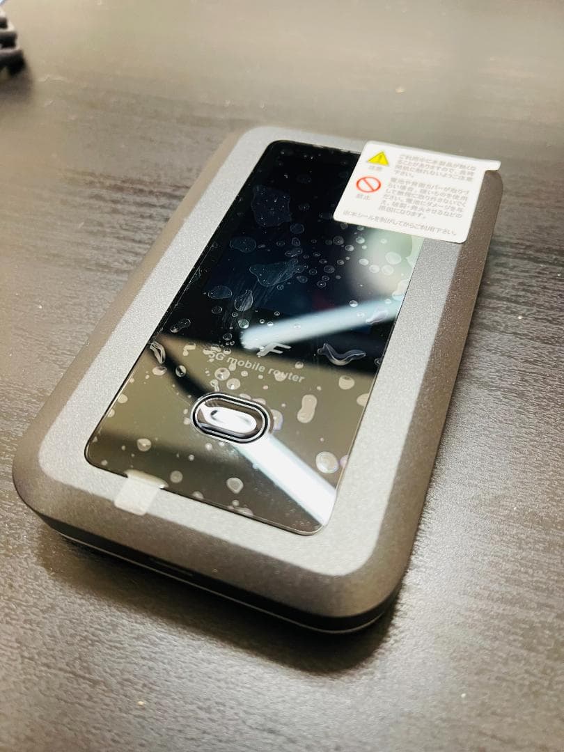 【新品同様】FUJISOFT +F FS050W 5Gモバイルルーター