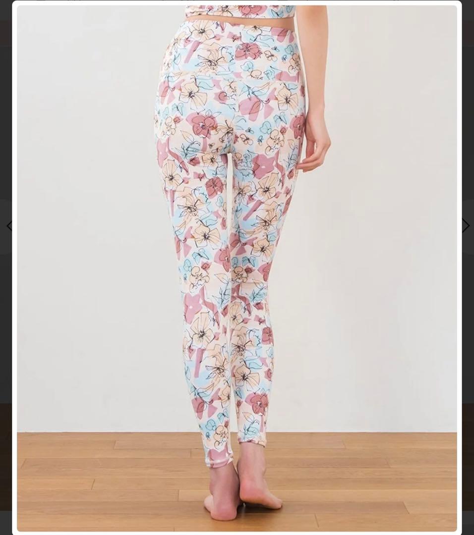 【SUKALA】ミックスフラワープリントレギンス