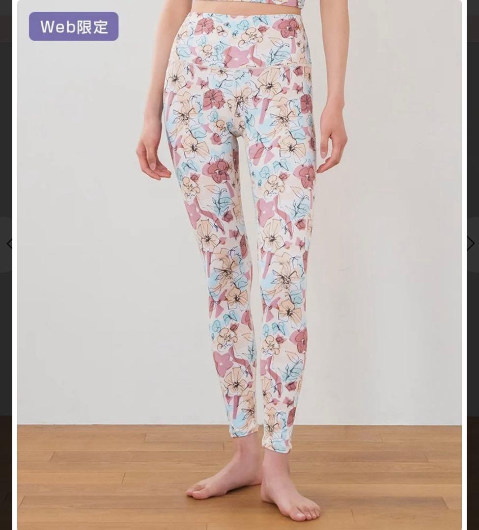 【SUKALA】ミックスフラワープリントレギンス