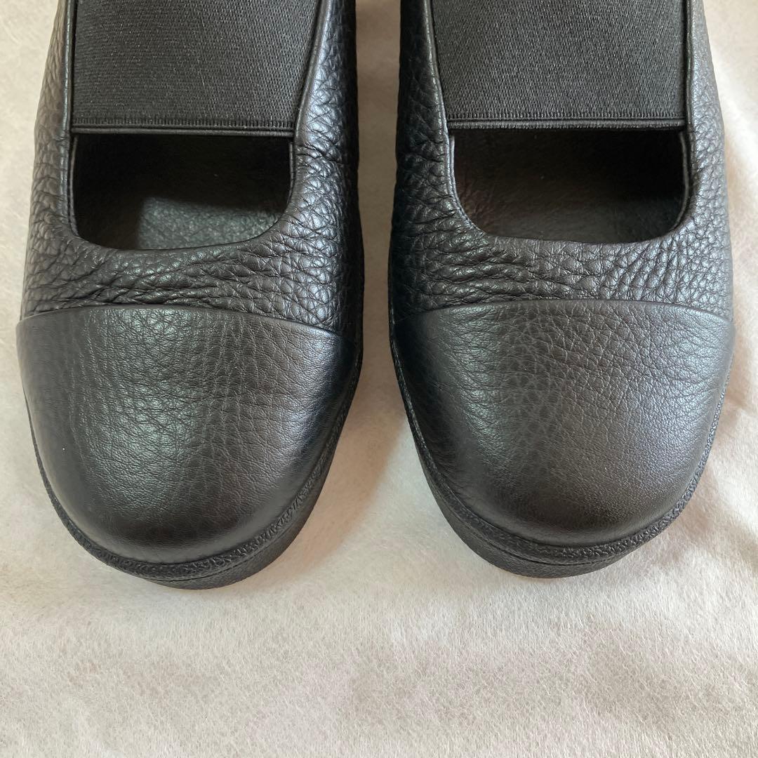 U.No.5 ユーエヌファイブ　レザー　スニーカー　サイズ４