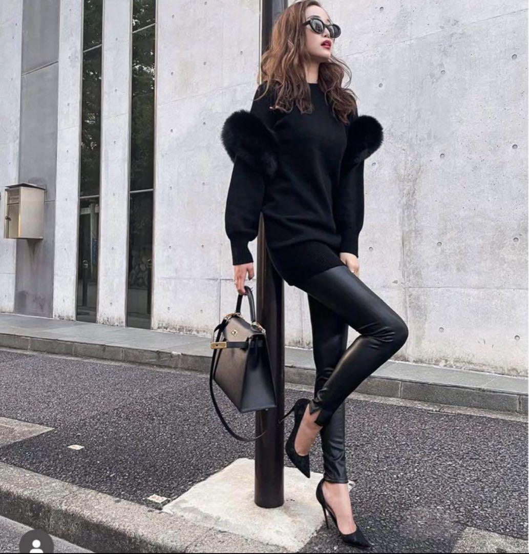 新品 sheller シェリエ レザーサイドスリットレギンス