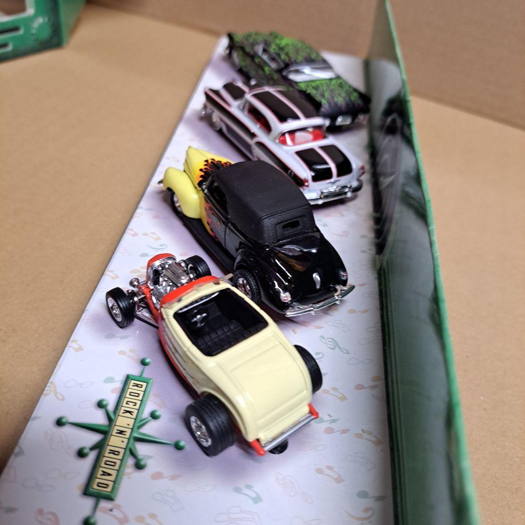 ホットウィール ROCK N ROAD ロックン ロード 100% キャデラック