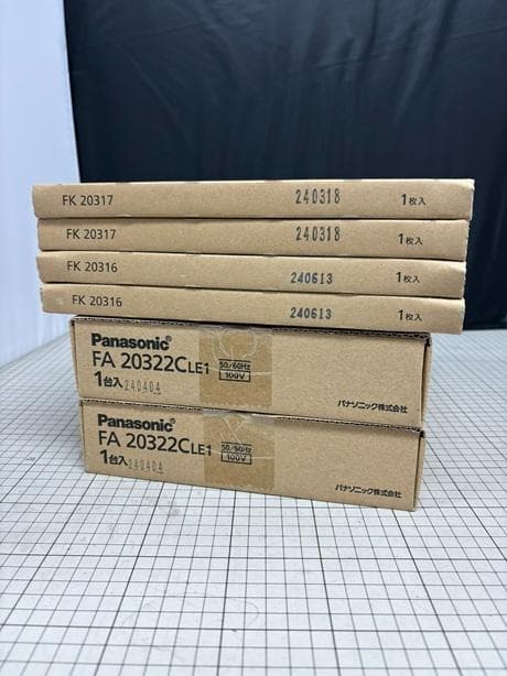 パナソニック LED誘導灯 FA20322CLE1 及び表示板 セット