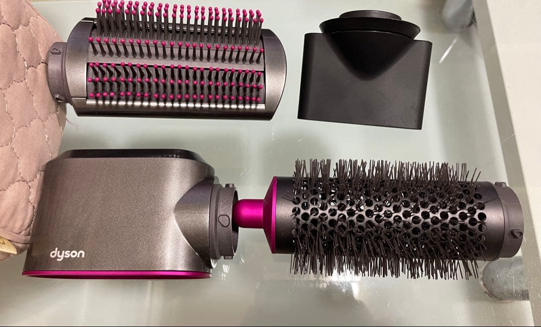 Dyson Airwrap ヘアドライヤー スタイリングアタッチメント付き