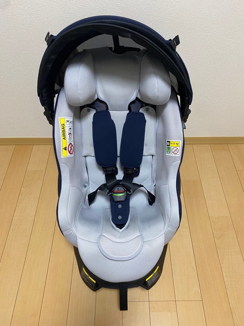 Apricaマモリラ AB ISOFIX 回転式チャイルドシート