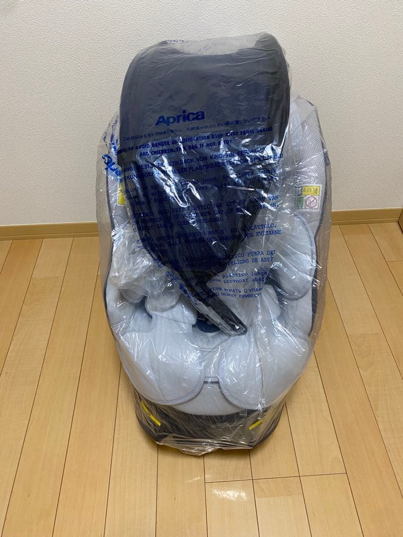 Apricaマモリラ AB ISOFIX 回転式チャイルドシート