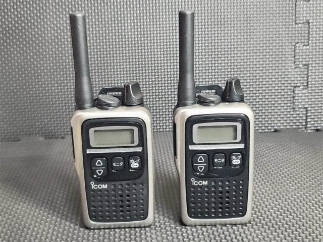 17 ICOM トランシーバー IC-4300 シルバー 2台 セット 無線機