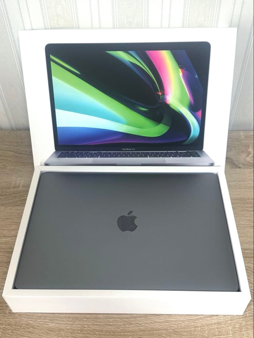 【M1】MacBook Pro 16ギガ 1テラ