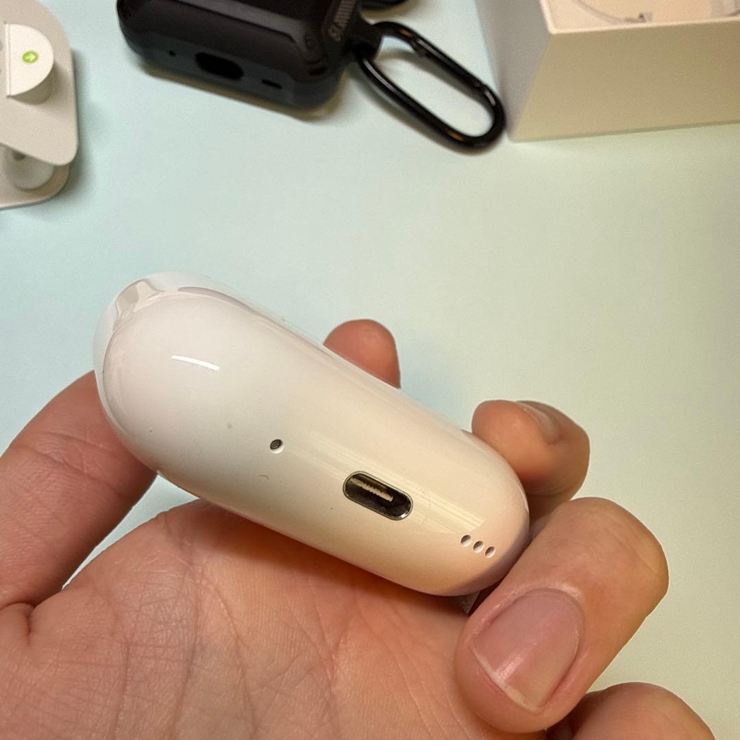 も*ん様 AirPods pro2 アップルケア加入品 2027年5月6日まで