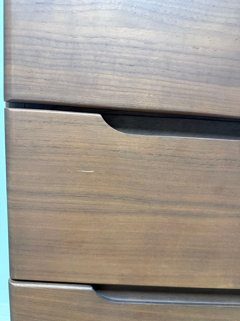 ニトリ天然木ローチェスト