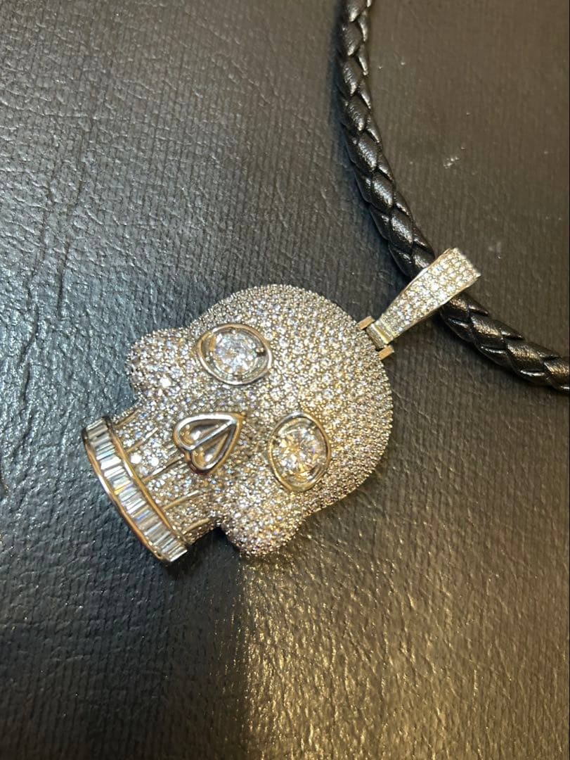 ￼スカル2種＆ライオンキュービック➕レザーネックレスセット　おまけ