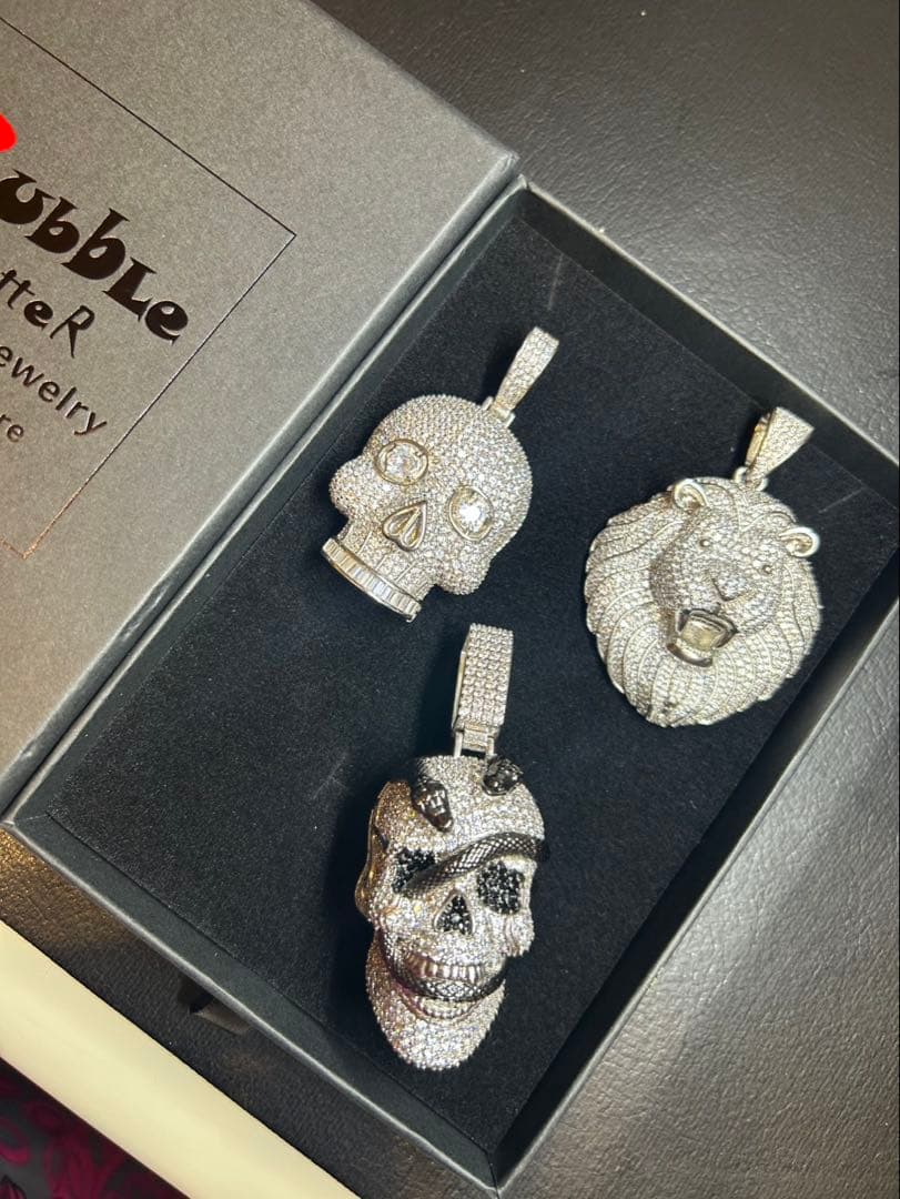 ￼スカル2種＆ライオンキュービック➕レザーネックレスセット　おまけ