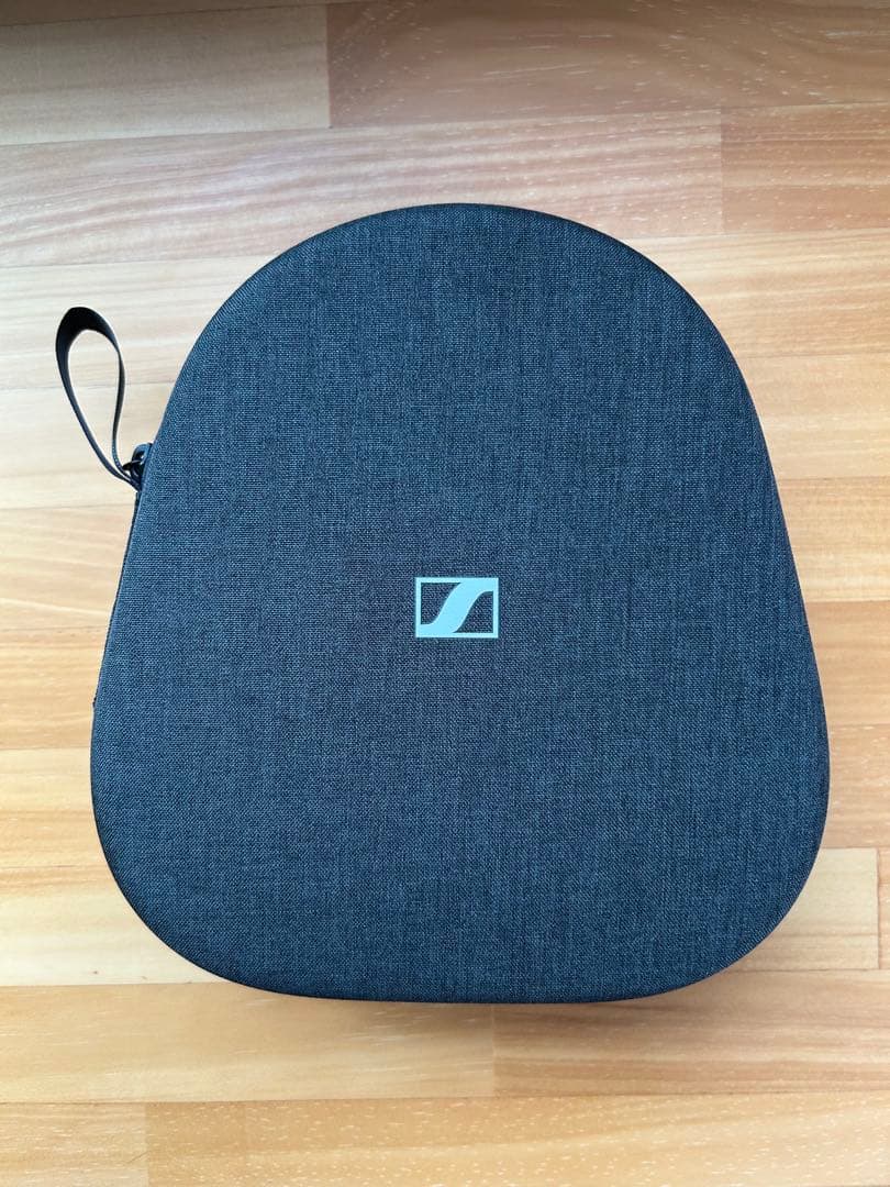 SENNHEISER MONENTUM4 wireless ヘッドホンカバー付