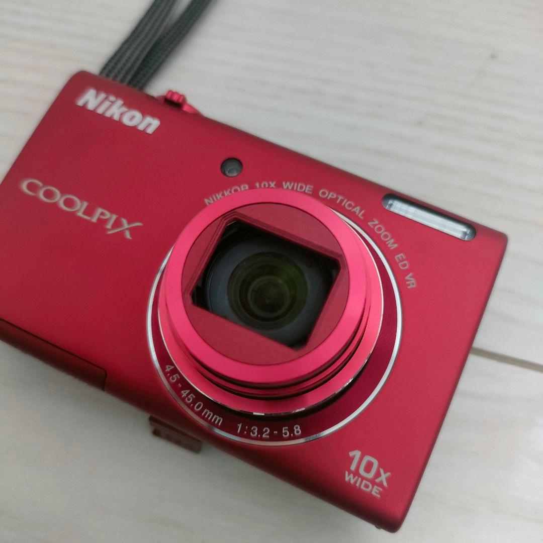 動作確認済Nikon COOLPIX S6200レッド コンパクトデジタルカメラ