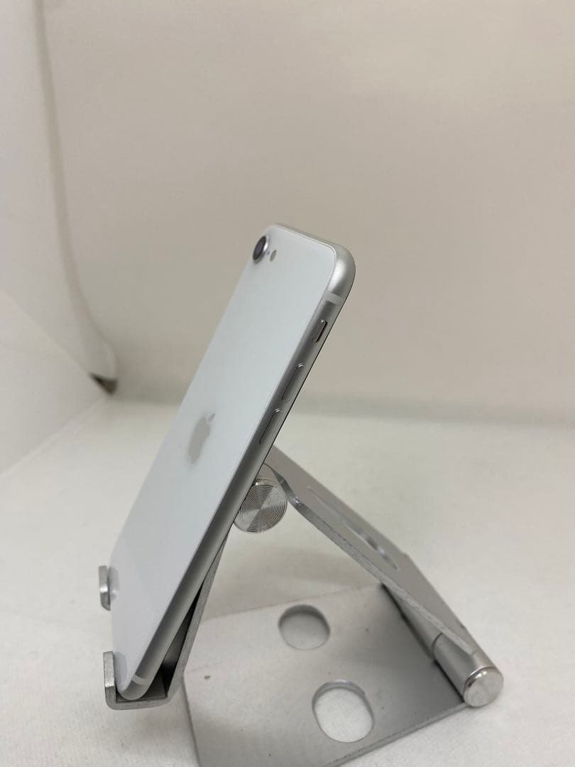 Iphone SE 第2世代 128GB Sim フリー　18125