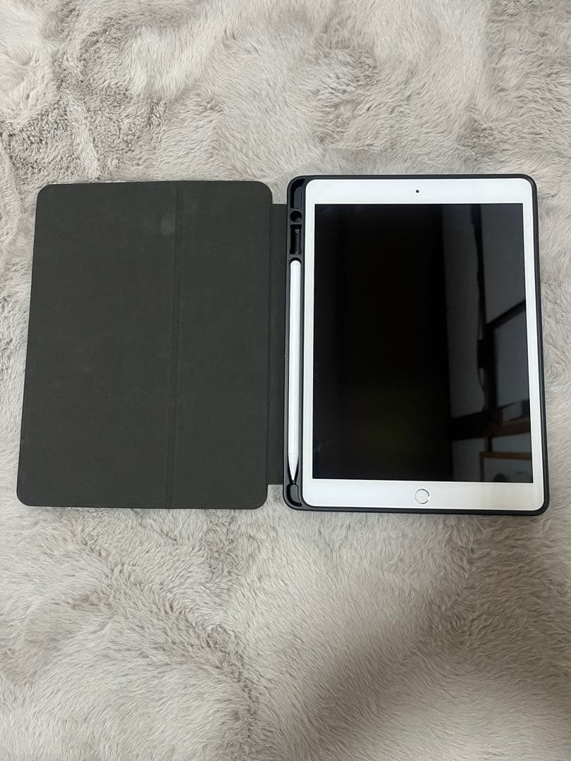 【ケース、タッチペン付】iPad 10.2インチ 第7世代 Wi-Fi 32GB