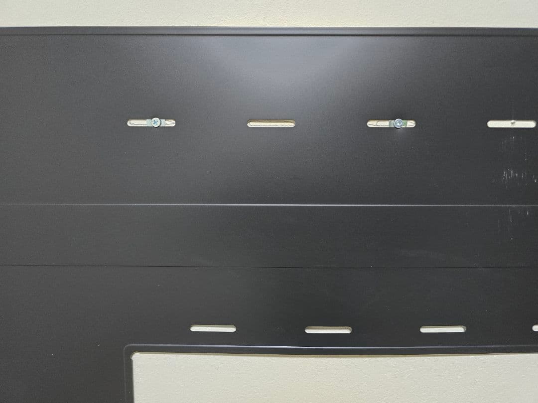 LG SIGNATURE 65インチ 壁がけ有機ELテレビ