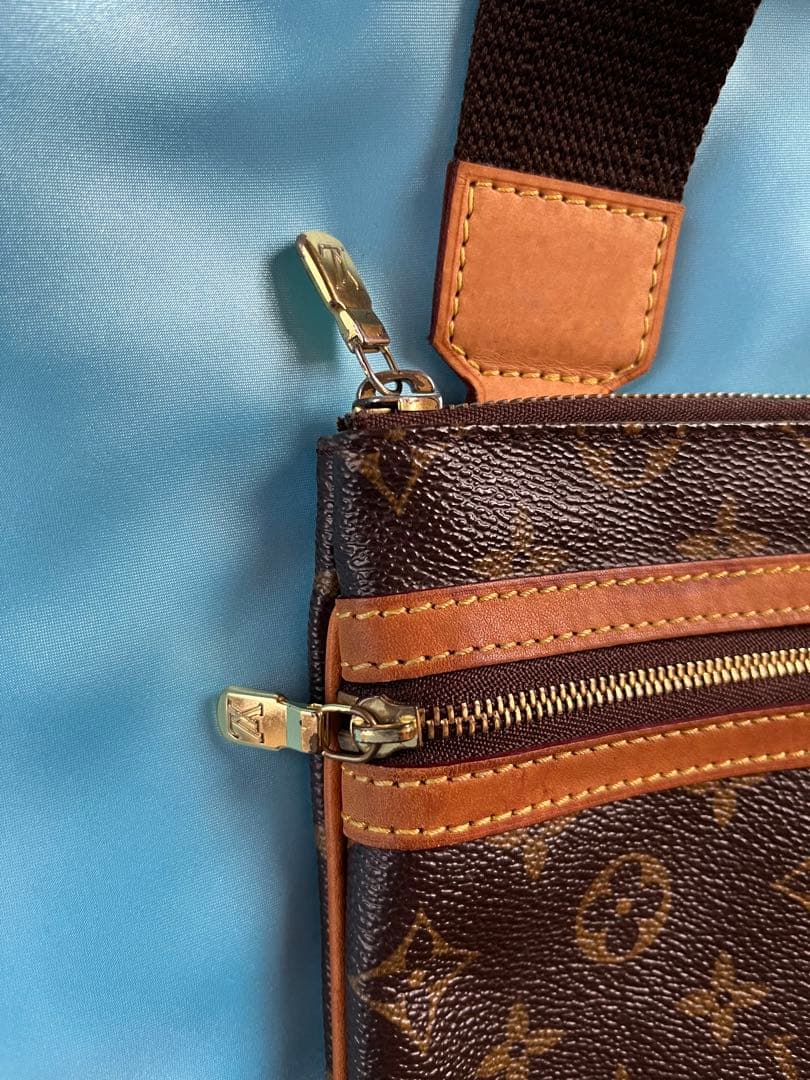 ルイヴィトンポシェット ボスフォーショ ルダーバッグ クロスボディ